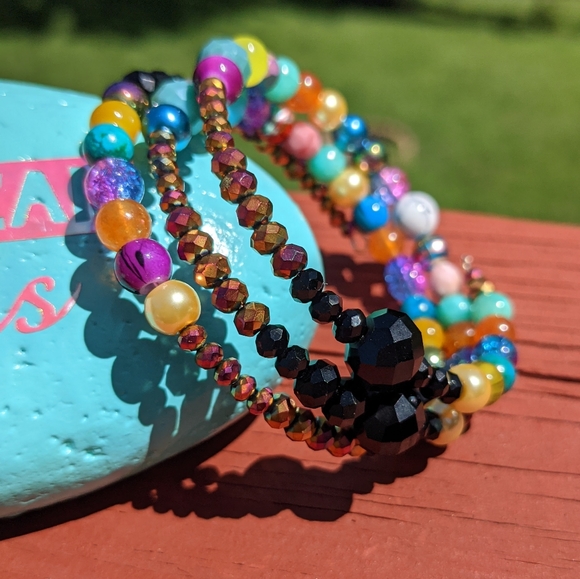 Beaded Bracelet Handmade Glass Rondelles Beads Artisan Colorful Sparkly Cute - Picture 3 of 14